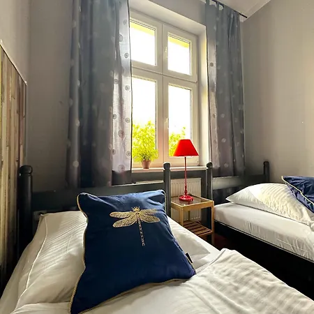 Explorer Old Town & #don't Be A Tourist, Be An Explorer! 호스텔 *