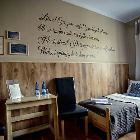 Explorer Old Town & #don't Be A Tourist, Be An Explorer! Poznan