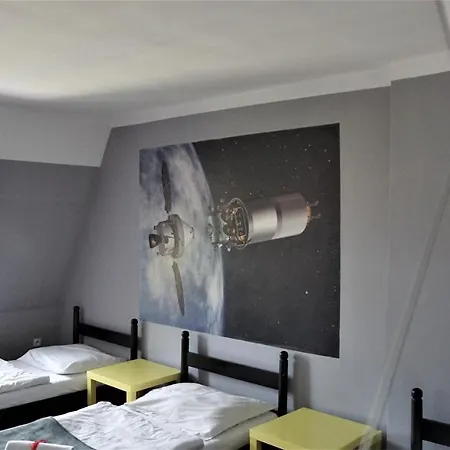 Hostel Explorer Old Town & #don't Be A Tourist, Be An Explorer! *