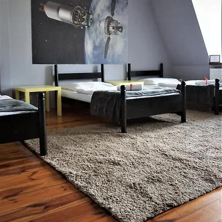 Hostel Explorer Old Town & #don't Be A Tourist, Be An Explorer! Poznan