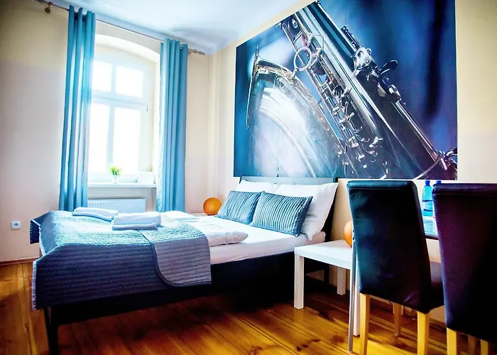 Explorer Old Town & #don't Be A Tourist, Be An Explorer! *